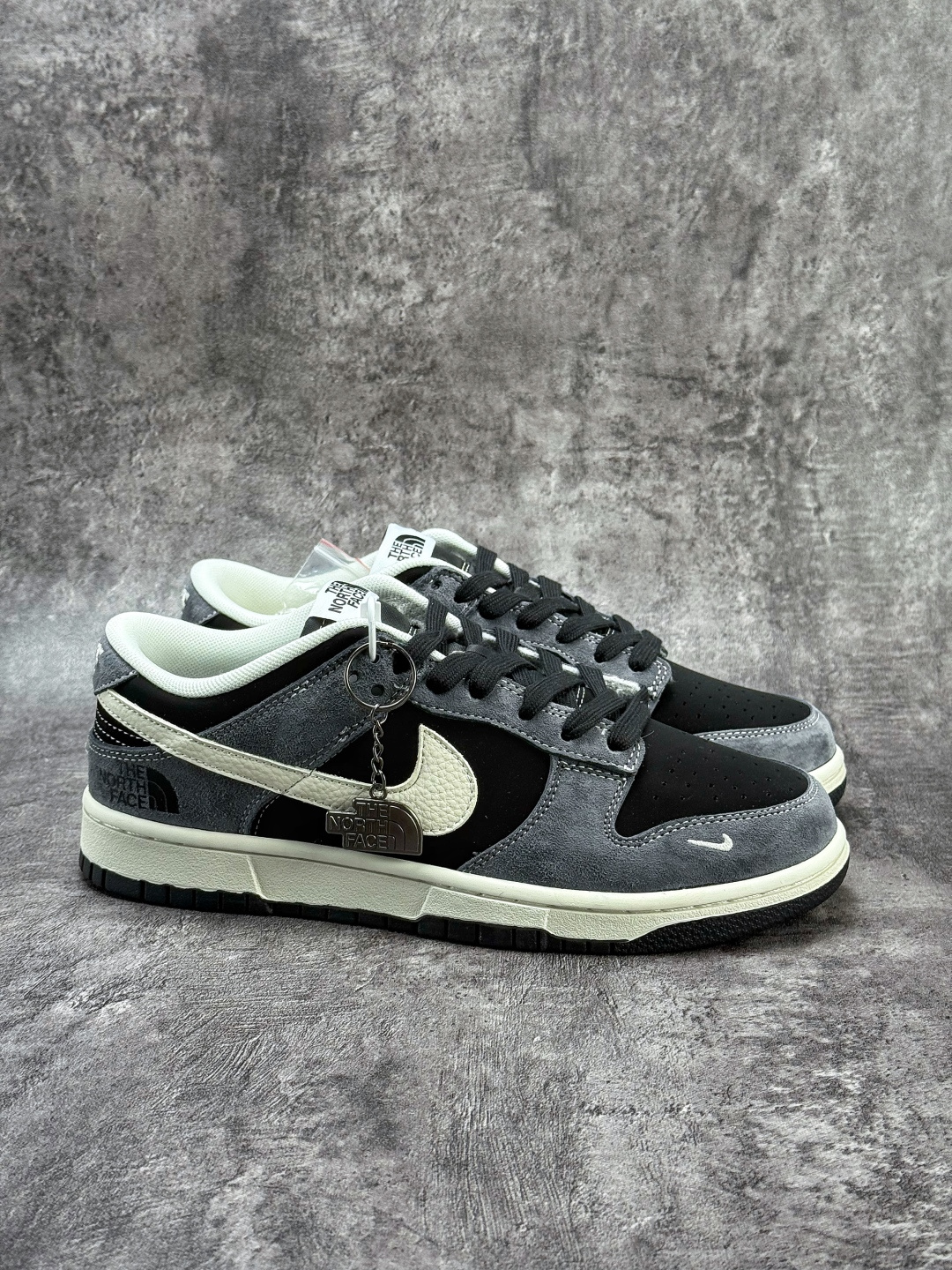 Nike SB Dunk Low x The North Face 灰黑白小勾 纯原大厂出品 极力推荐 DN3168-006