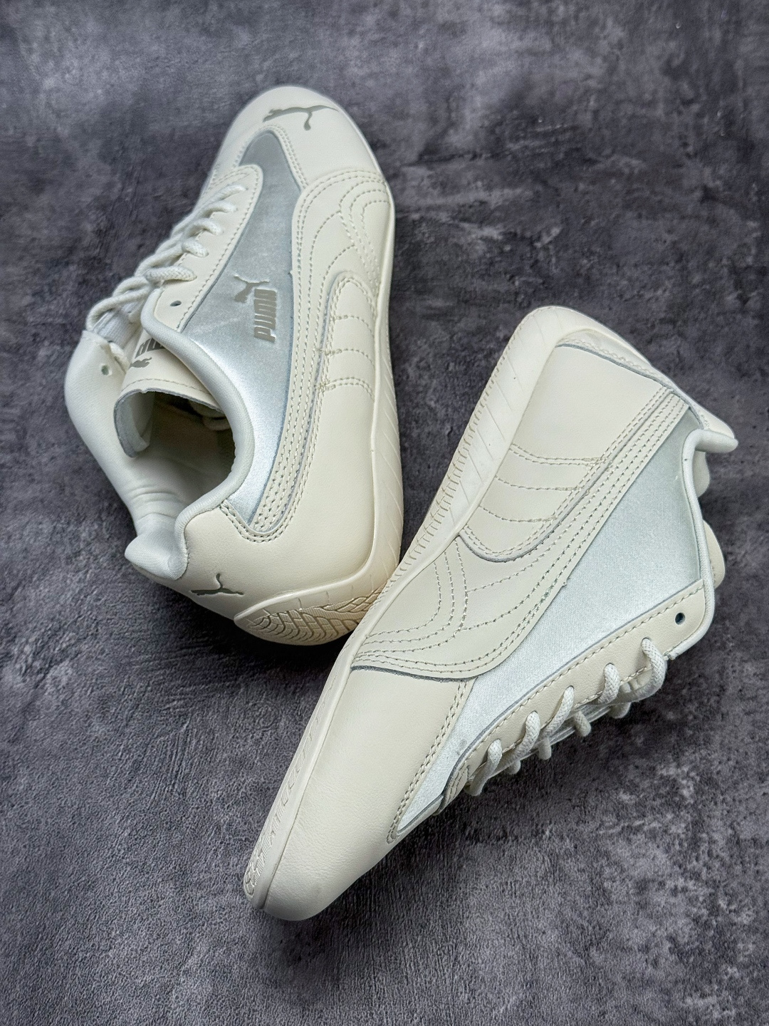 PUMA Speedcat OG 百搭单品 彪马 PUMA Speedcat OG 舒适运动 防滑轻便 低帮 生活休闲鞋 男女款运动休闲鞋达人推荐新品 405835-01 PUMA Speedcat OG 百搭单品 彪马 PUMA Speedcat OG 舒适运动 防滑轻便 低帮 生活休闲鞋 男女款运动休闲鞋达人推荐新品 405835-01