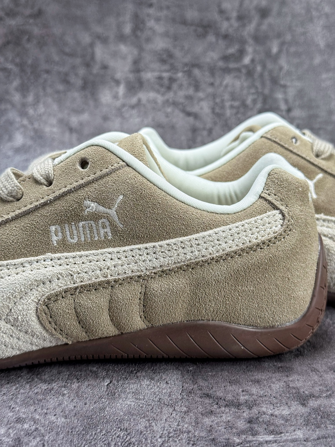 PUMA Speedcat OG 百搭单品 彪马 PUMA Speedcat OG 舒适运动 防滑轻便 低帮 生活休闲鞋 403619-02