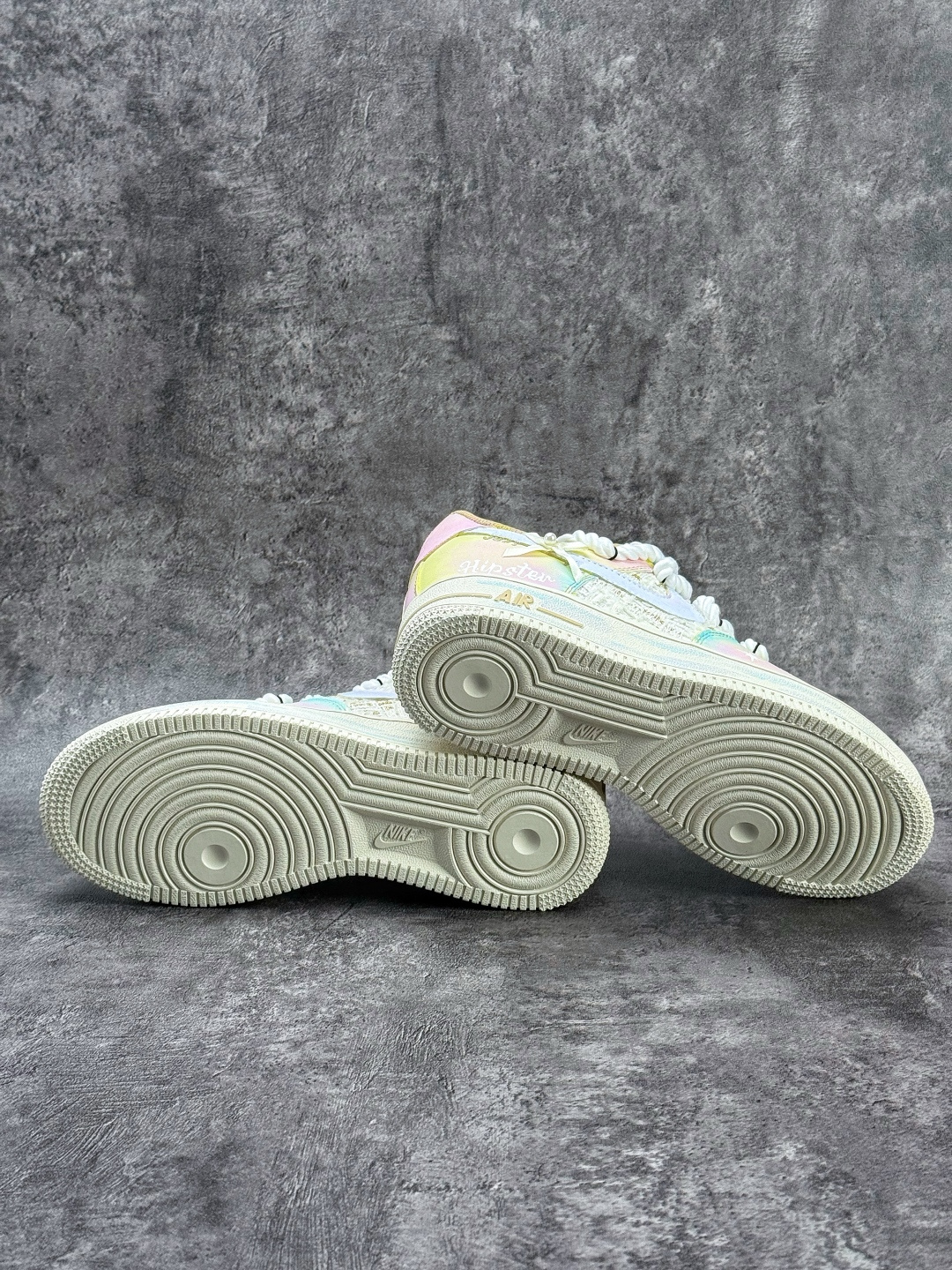 Nike Air Force 1 Low 07 粉白 FJ7740-120 Nike Air Force 1 Low 07 粉白 FJ7740-120