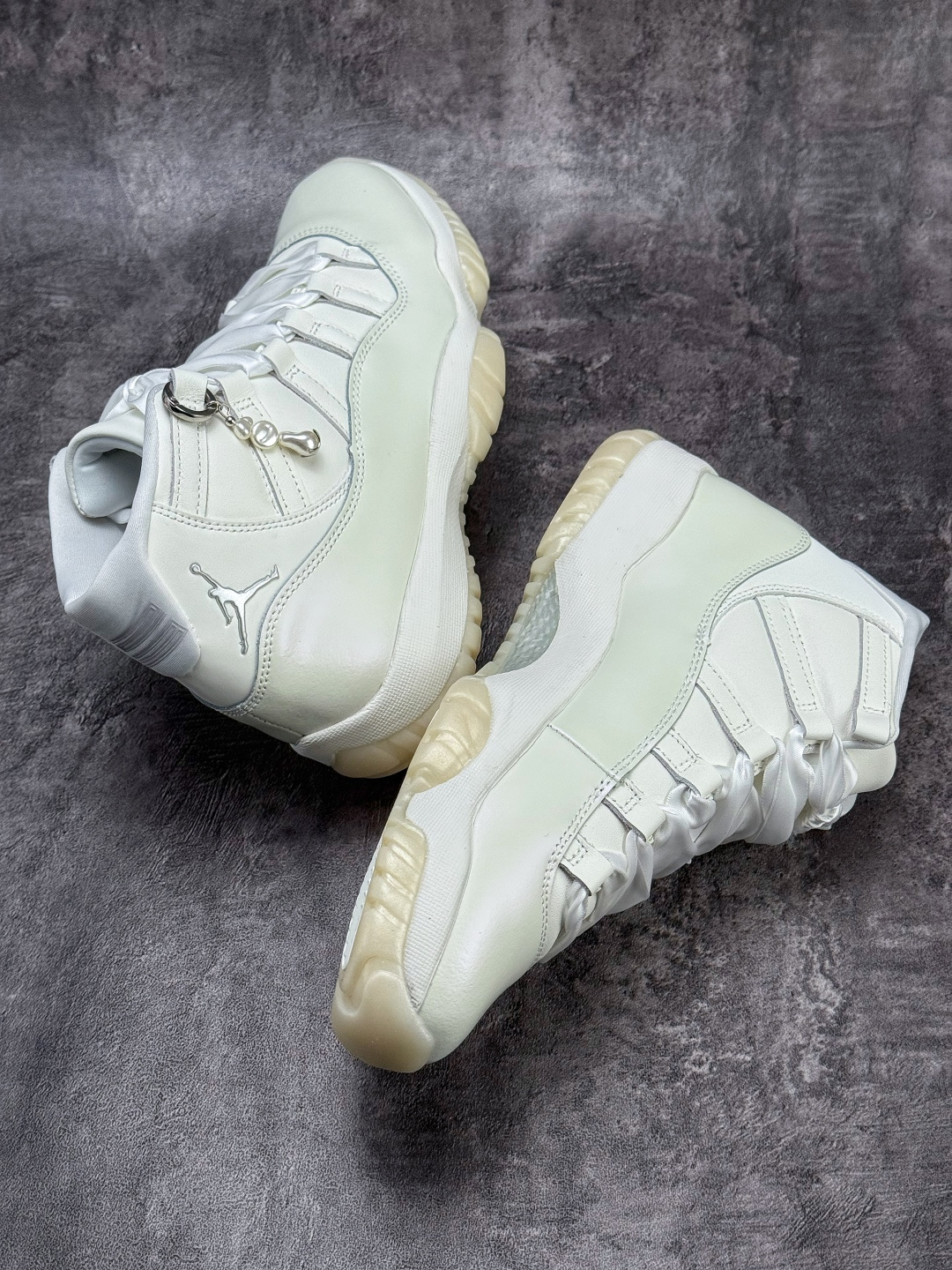 AIR JORDAN 11 RETRO AJ11 高邦珍珠白 AR0715-110