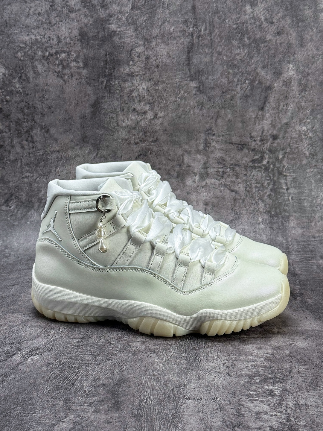 AIR JORDAN 11 RETRO AJ11 高邦珍珠白 AR0715-110