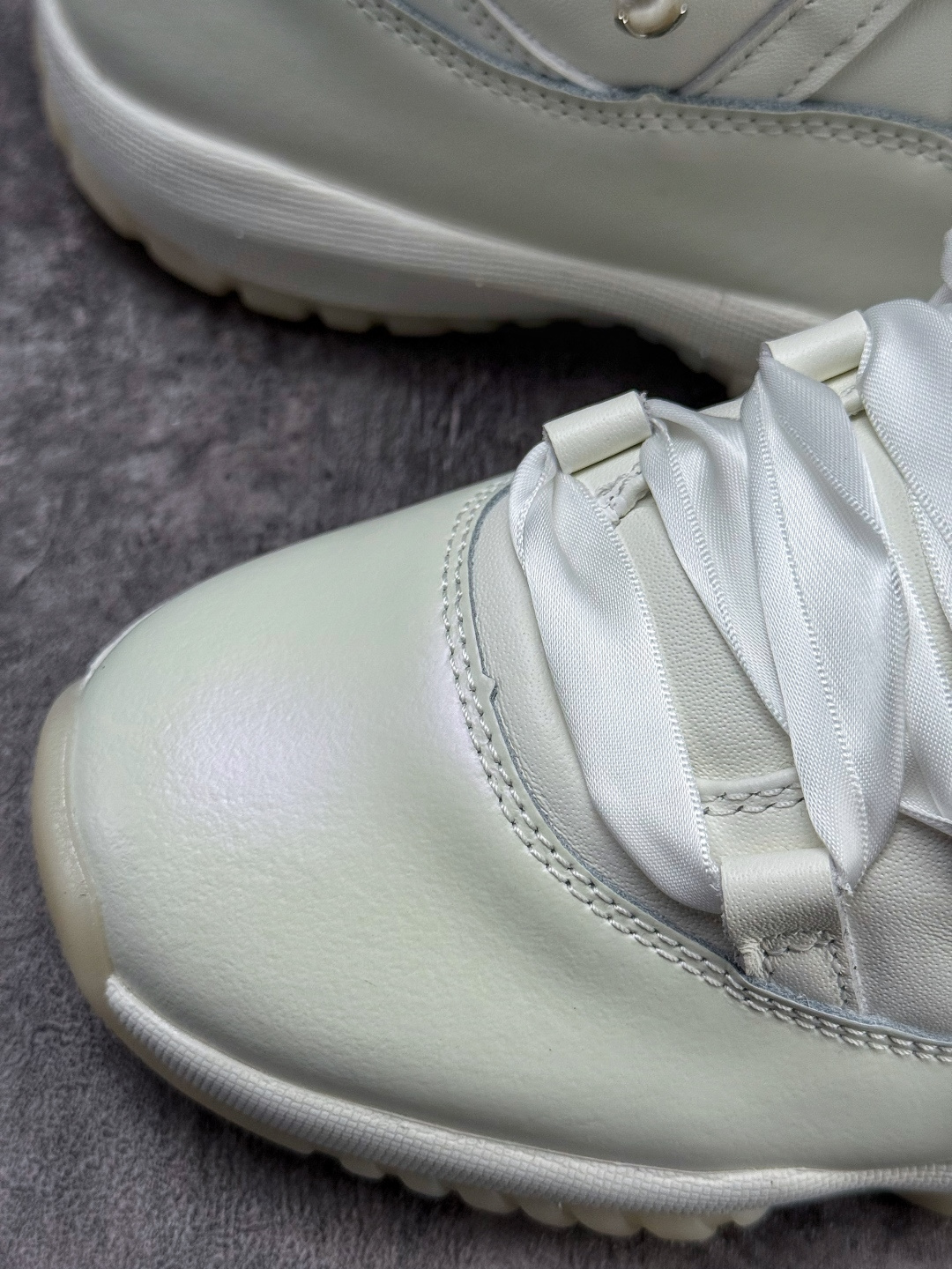 AIR JORDAN 11 RETRO AJ11 高邦珍珠白 AR0715-110