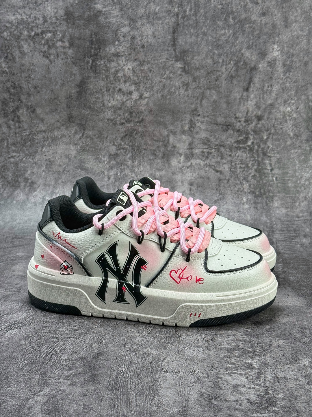230 MLB NY 印花网红老爹鞋 涂鸦恶作剧 3ASXCA12N