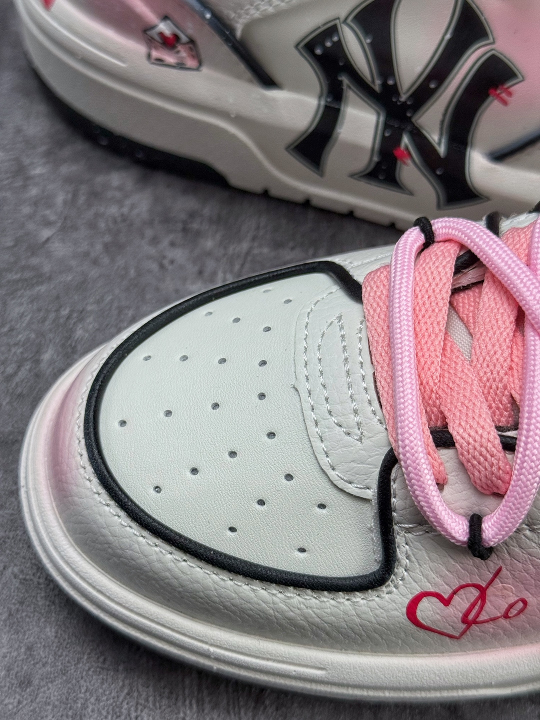 230 MLB NY 印花网红老爹鞋 涂鸦恶作剧 3ASXCA12N