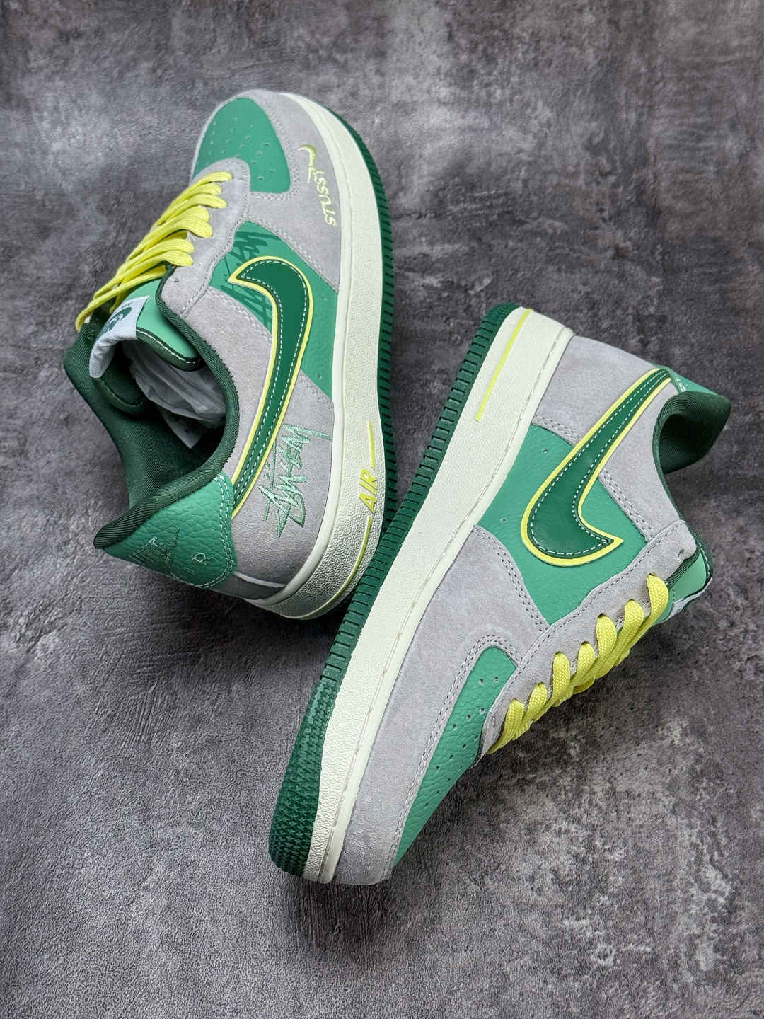 Nike Air Force 1 Low 07 x Stussy 灰绿黄小勾 SS1979-007