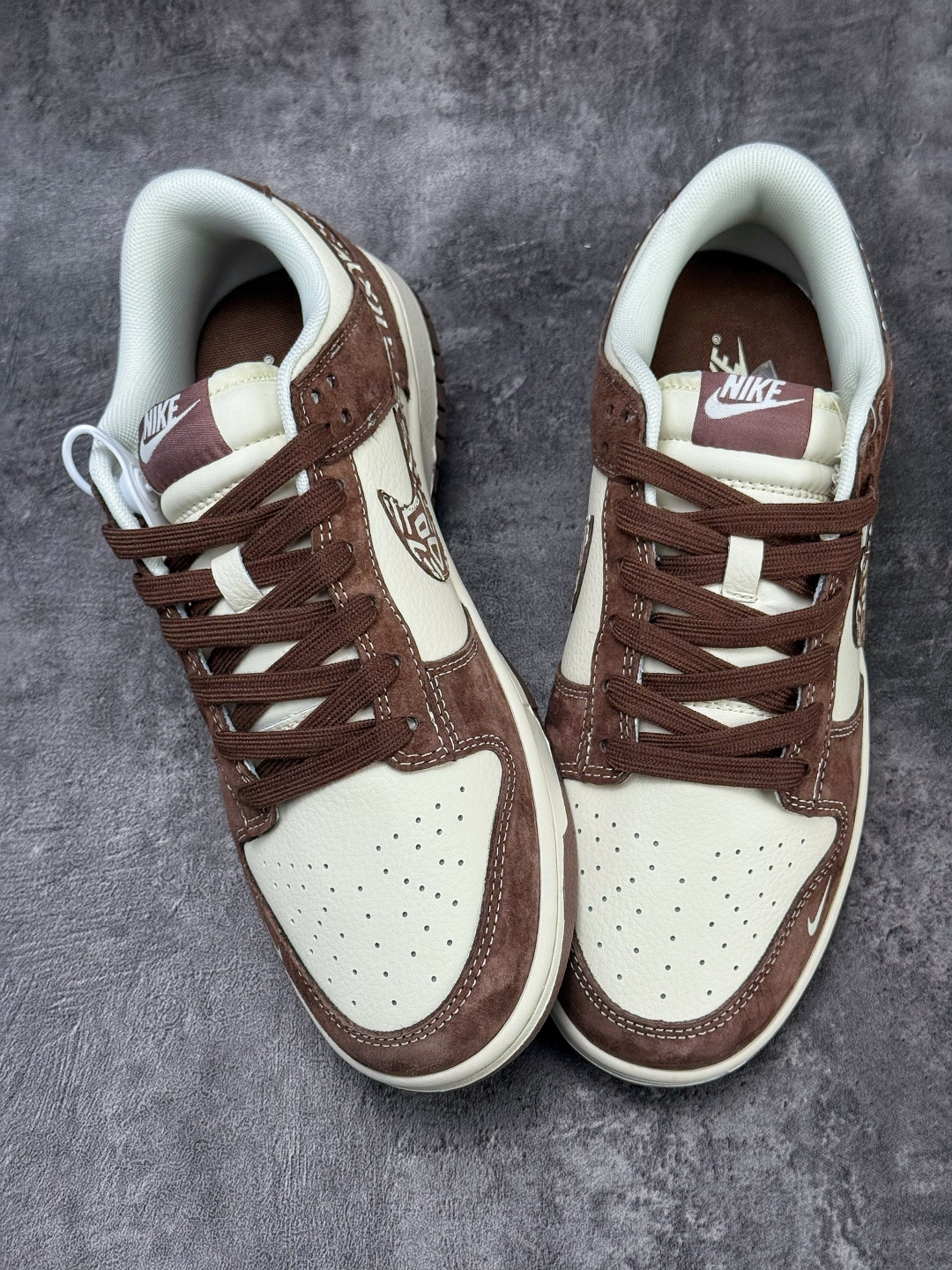 Nike SB Dunk Low 棕白小勾 XD1588-240