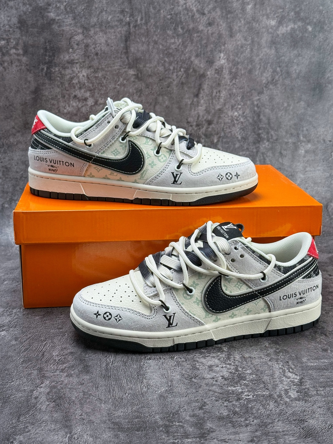 Nike SB Dunk Low x Louis Vuitton 灰白 CX5050-Y53