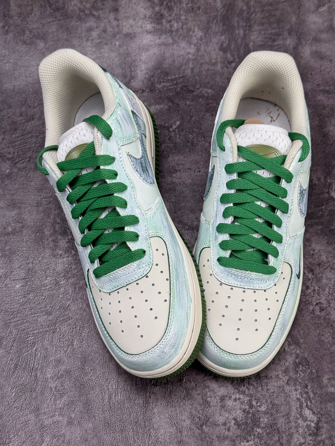 Nike Air Force 1 Low 07 绿白涂鸦小勾 FB1839-123