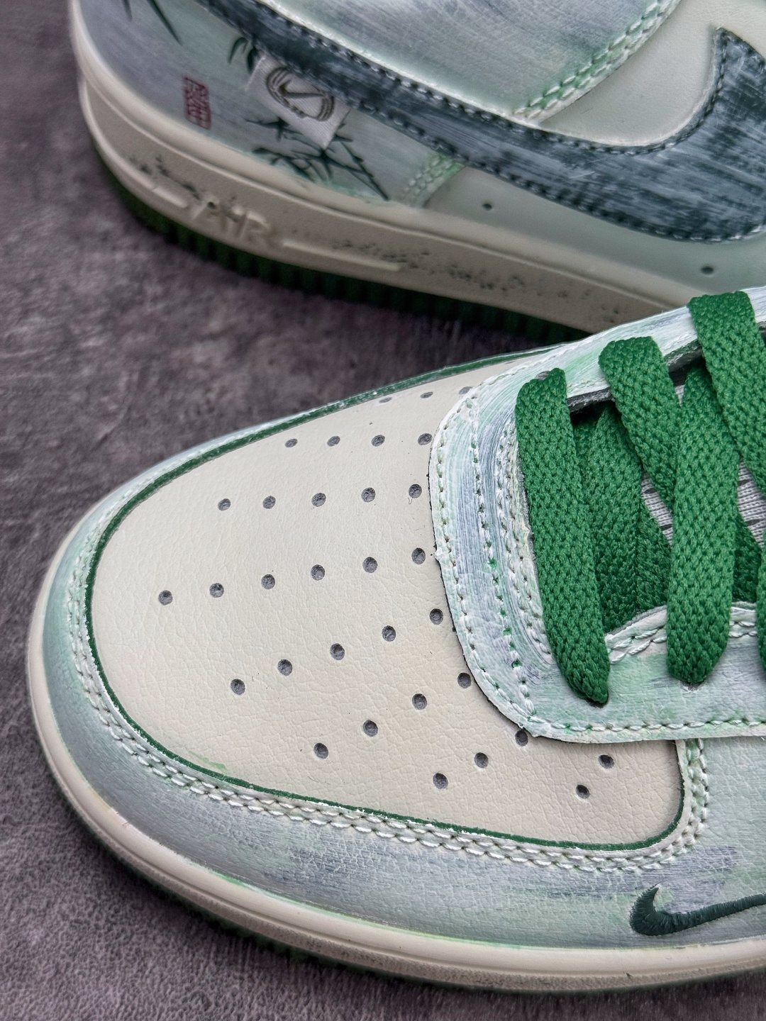 Nike Air Force 1 Low 07 绿白涂鸦小勾 FB1839-123