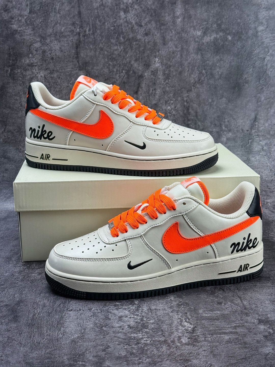 Nike Air Force 1 Low 07 x Louis Vuitton 米白橙小勾 NH0601-582