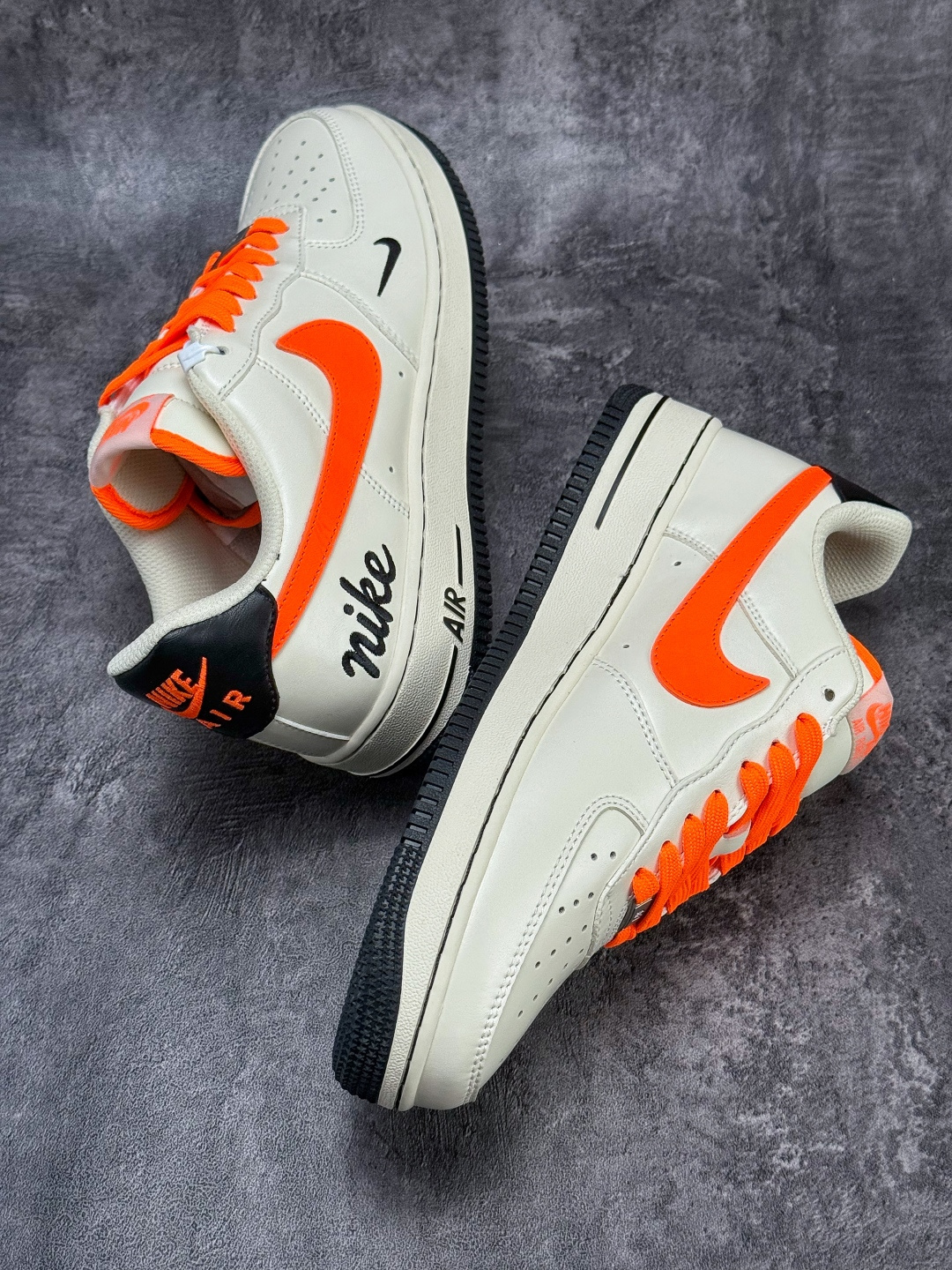 Nike Air Force 1 Low 07 x Louis Vuitton 米白橙小勾 NH0601-582