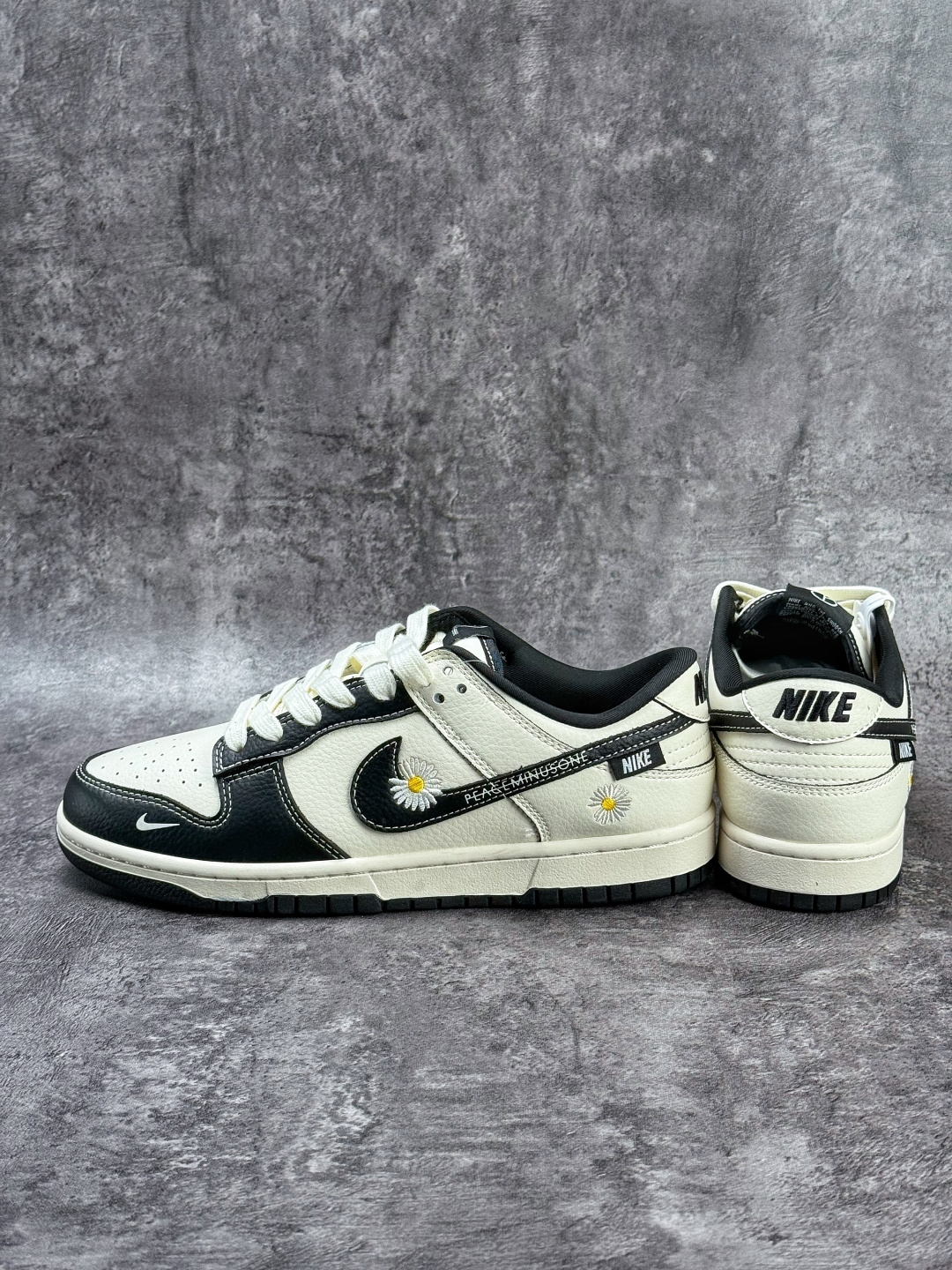 Nike SB Dunk Low 小雏菊 黑白小勾 XD1588-245
