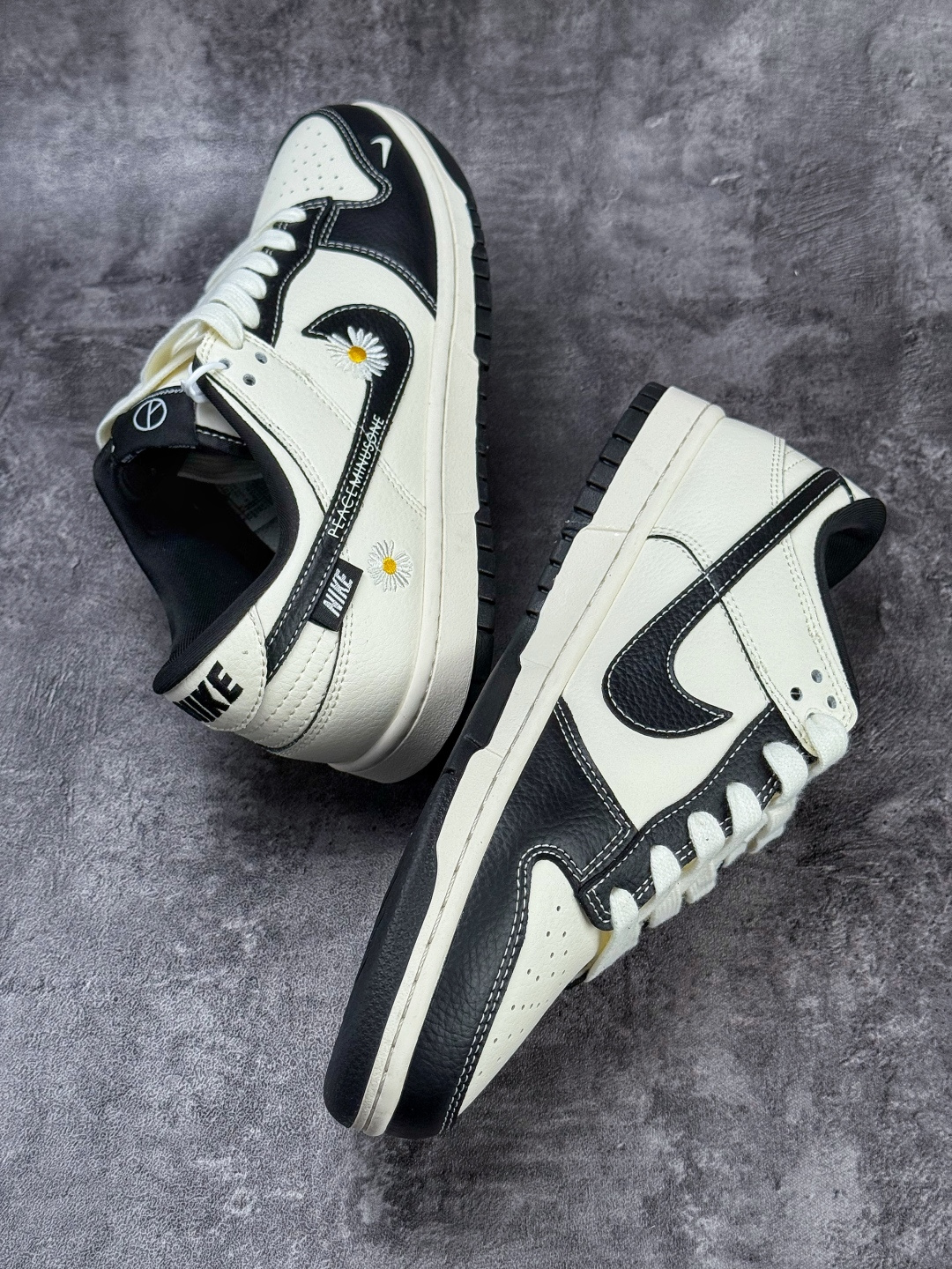 Nike SB Dunk Low 小雏菊 黑白小勾 XD1588-245