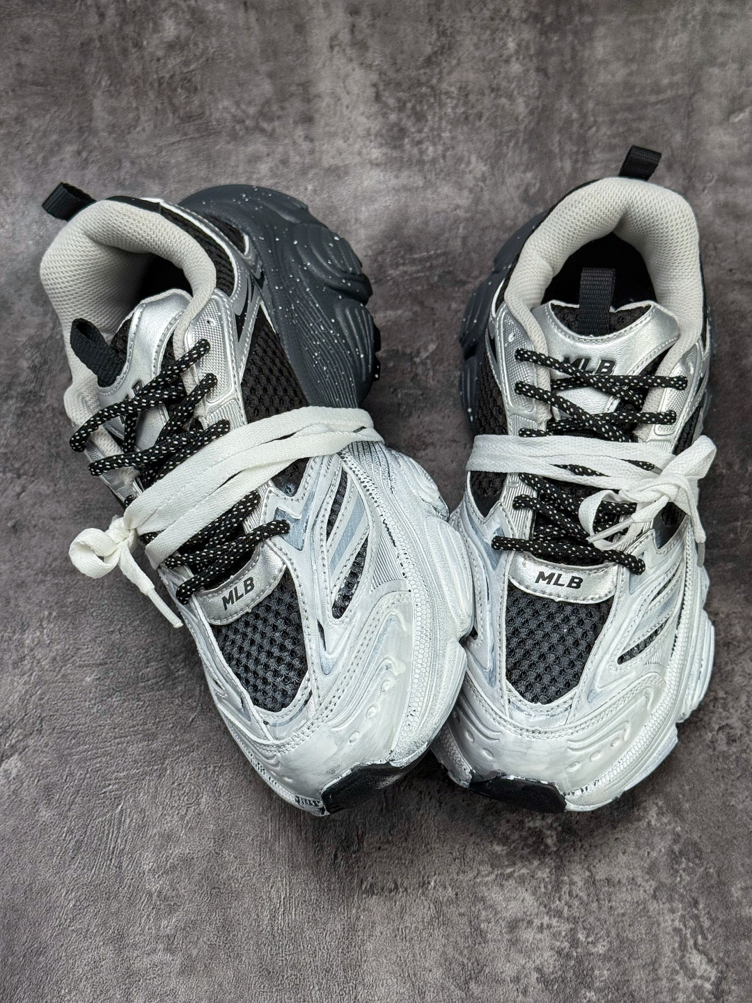 MLB WINNER 印花网红老爹鞋 涂鸦恶作剧 3ASHWD15N-莆田鞋,莆田鞋货源,高仿鞋,高仿鞋货源,安福档口,莆田高仿鞋,莆田鞋批发,高仿鞋批发,莆田高仿运动鞋,高仿运动鞋,莆田运动鞋 MLB WINNER 印花网红老爹鞋 涂鸦恶作剧 3ASHWD15N