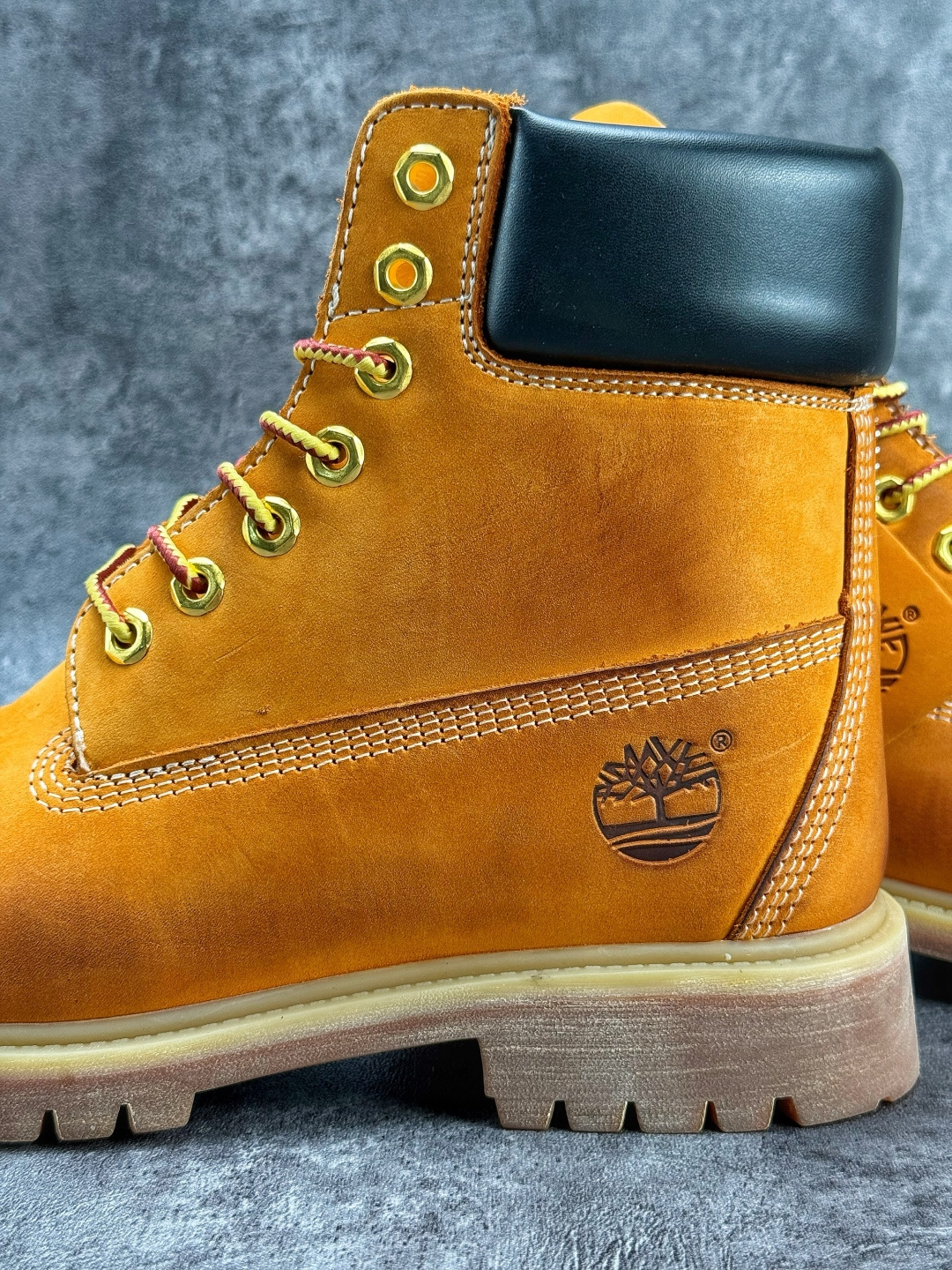 Timberland/天伯伦 添柏岚/经典大黄靴 高帮/小麦色 TB 010061 713
