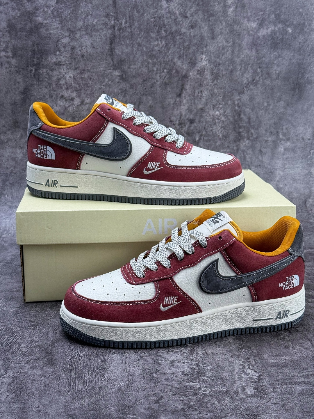 Nike Air Force 1 Low 07 x The North Face 红白灰小勾满天星 SS1979-006
