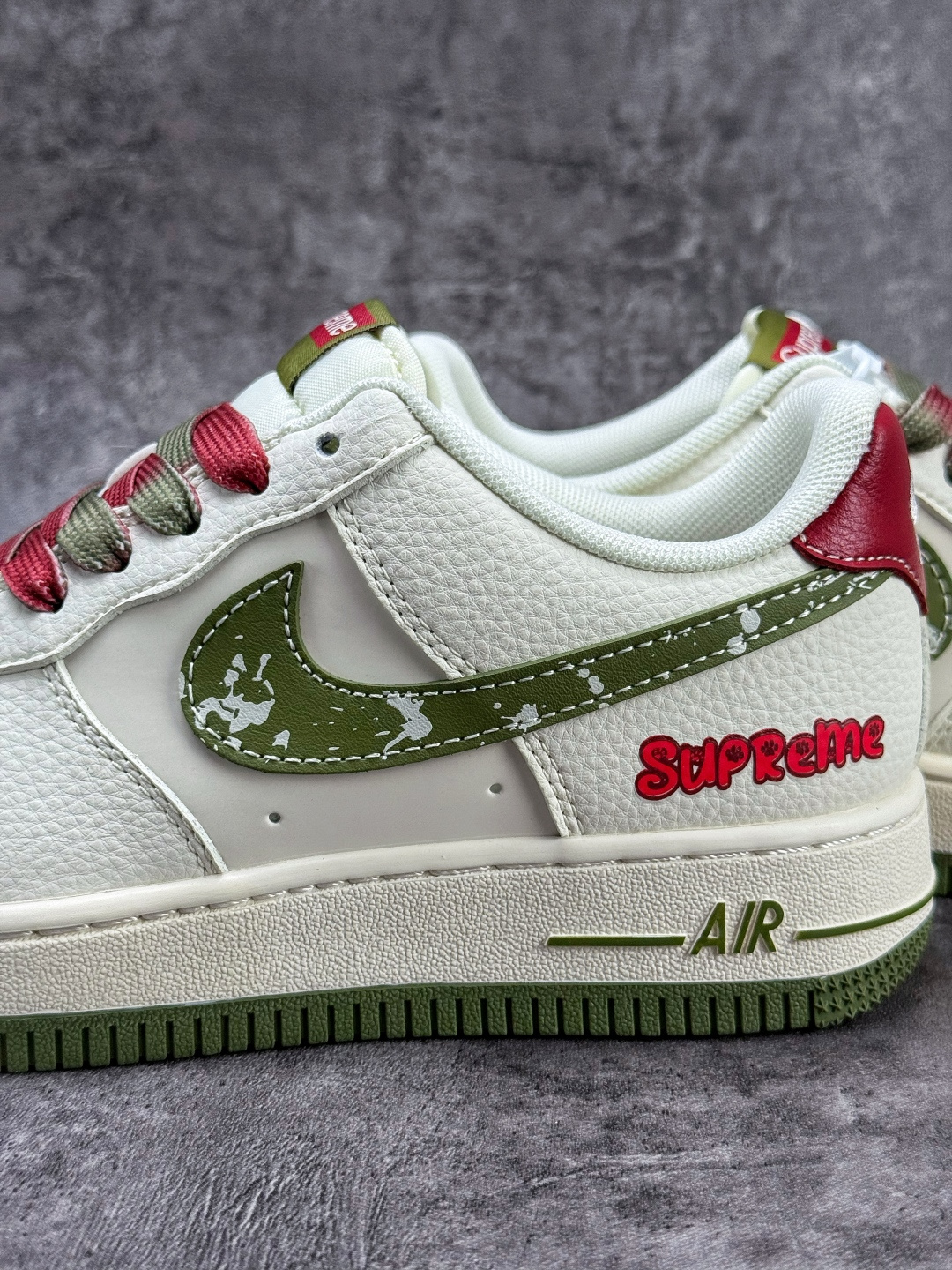 Nike Air Force 1 Low 07 x Superme 白绿 QW5606-273