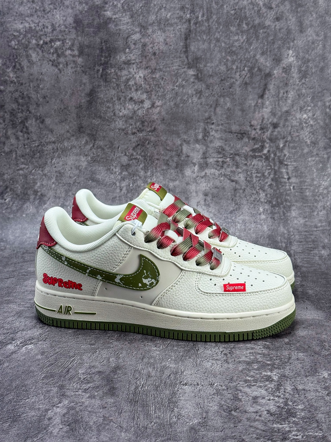 Nike Air Force 1 Low 07 x Superme 白绿 QW5606-273