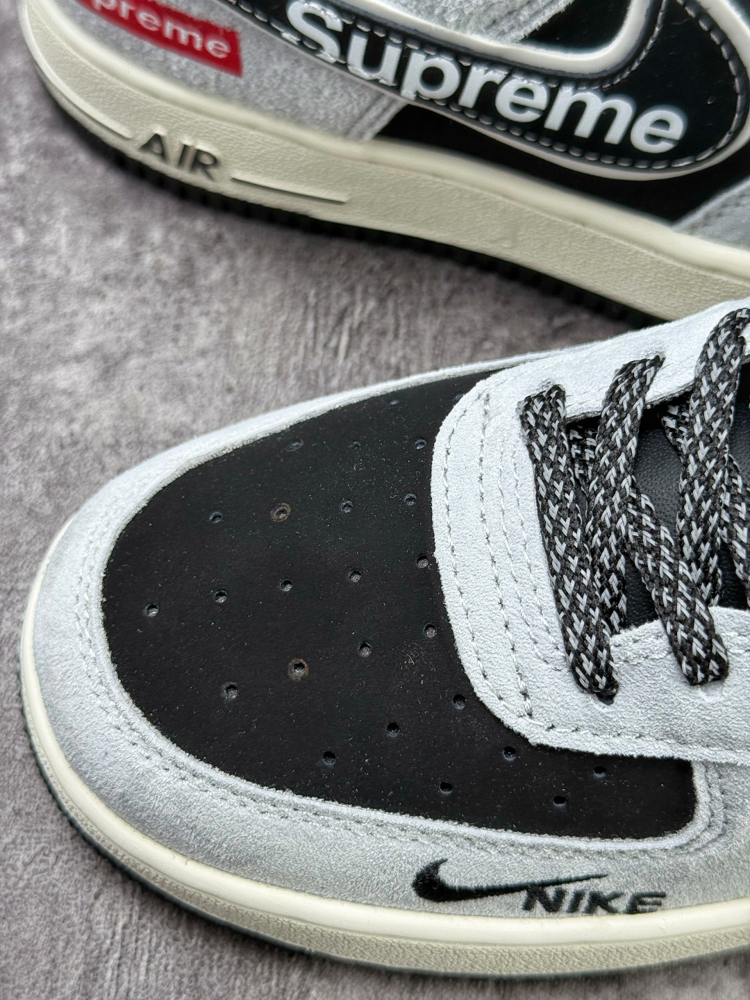 Nike Air Force 1 Low 07 x Superme 灰白黑小勾满天星 SS1979-003