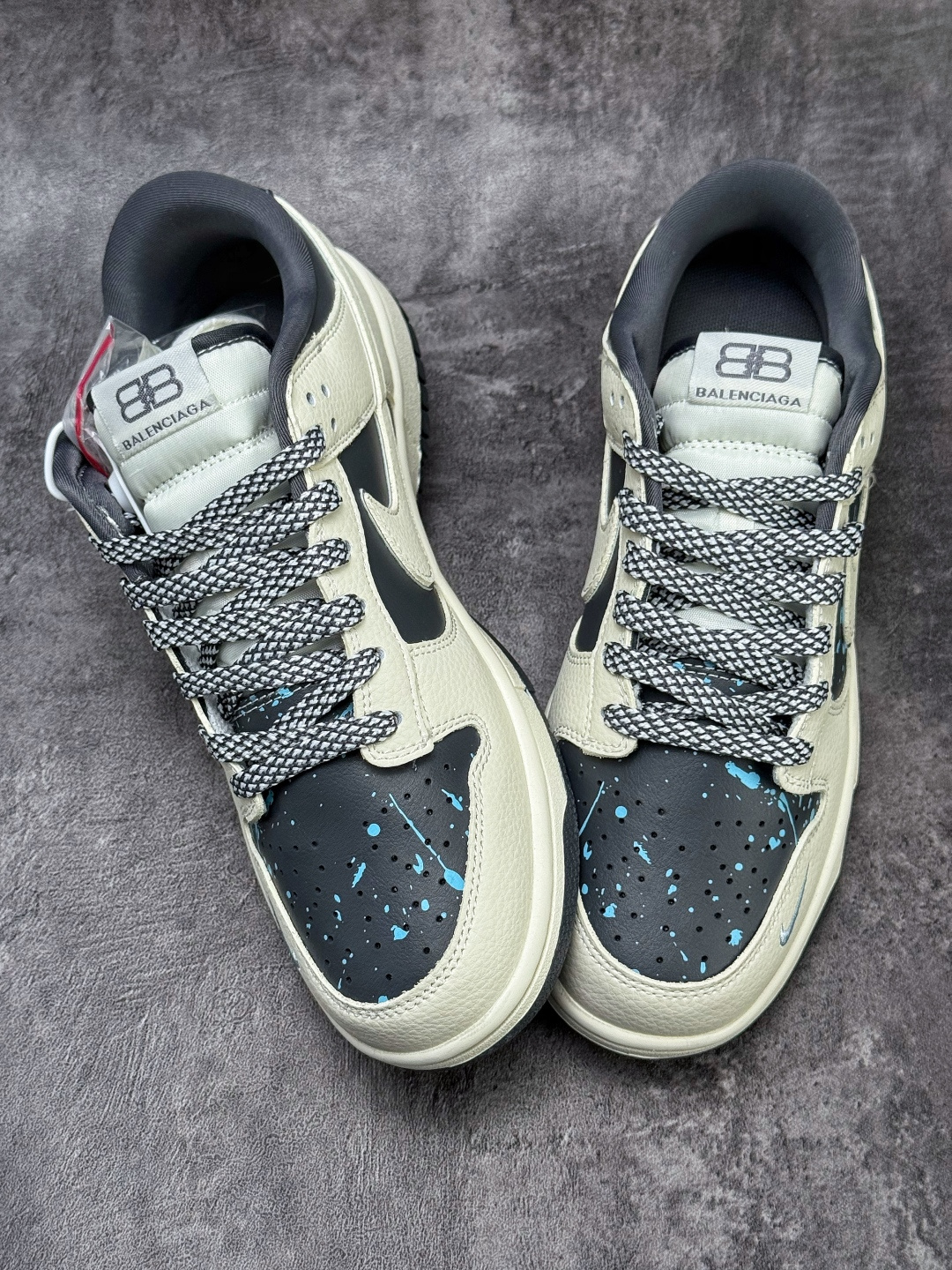 230 Nike SB Dunk Low x Balenciaga 白灰小勾满天星 DD1988-007