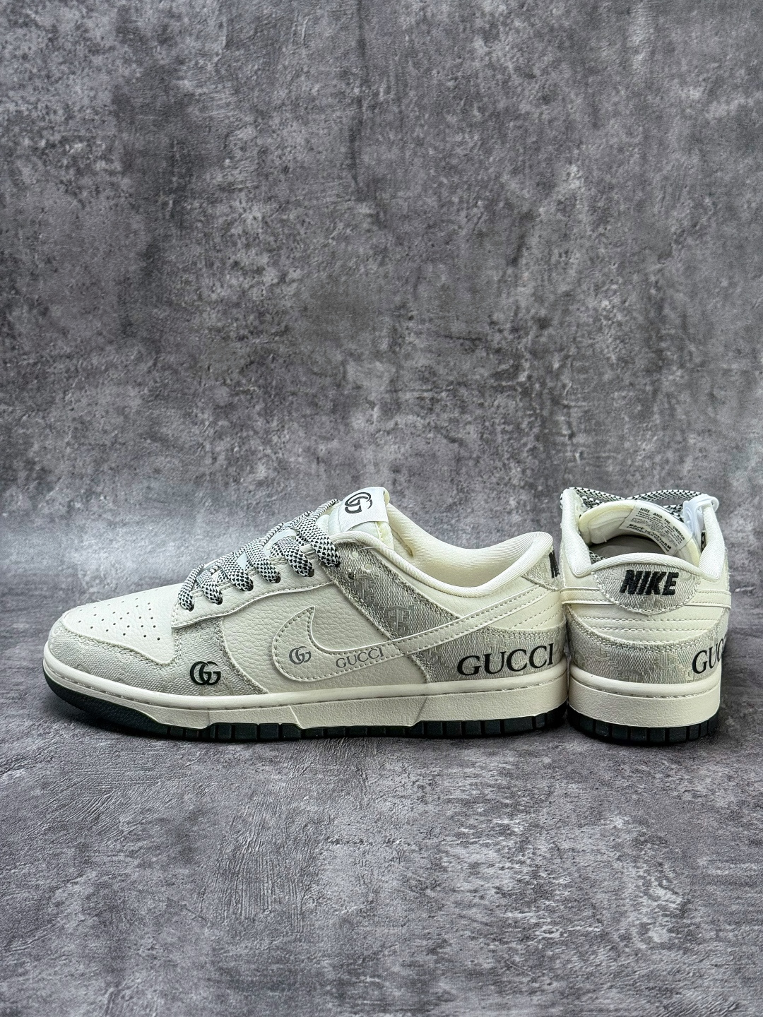 Nike SB Dunk Low x GUCCI 灰白满天星 JP1628-077-Top High Quatity Cheap Sneakers Fashion Clothing Clothes Bags handbags Shoes of all Brand wholesale With The best Quality And Beautiful Price from China Factory Chinese suppliers wholesaler seller Nike SB Dunk Low x GUCCI 灰白满天星 JP1628-077