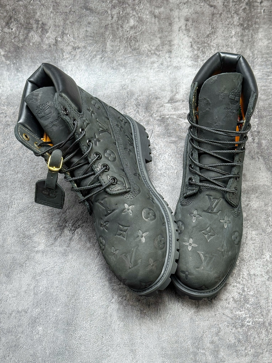 Timberland/天伯伦 添柏岚/经典大黄靴 LV 高帮/ 黑色 TB 010061 713