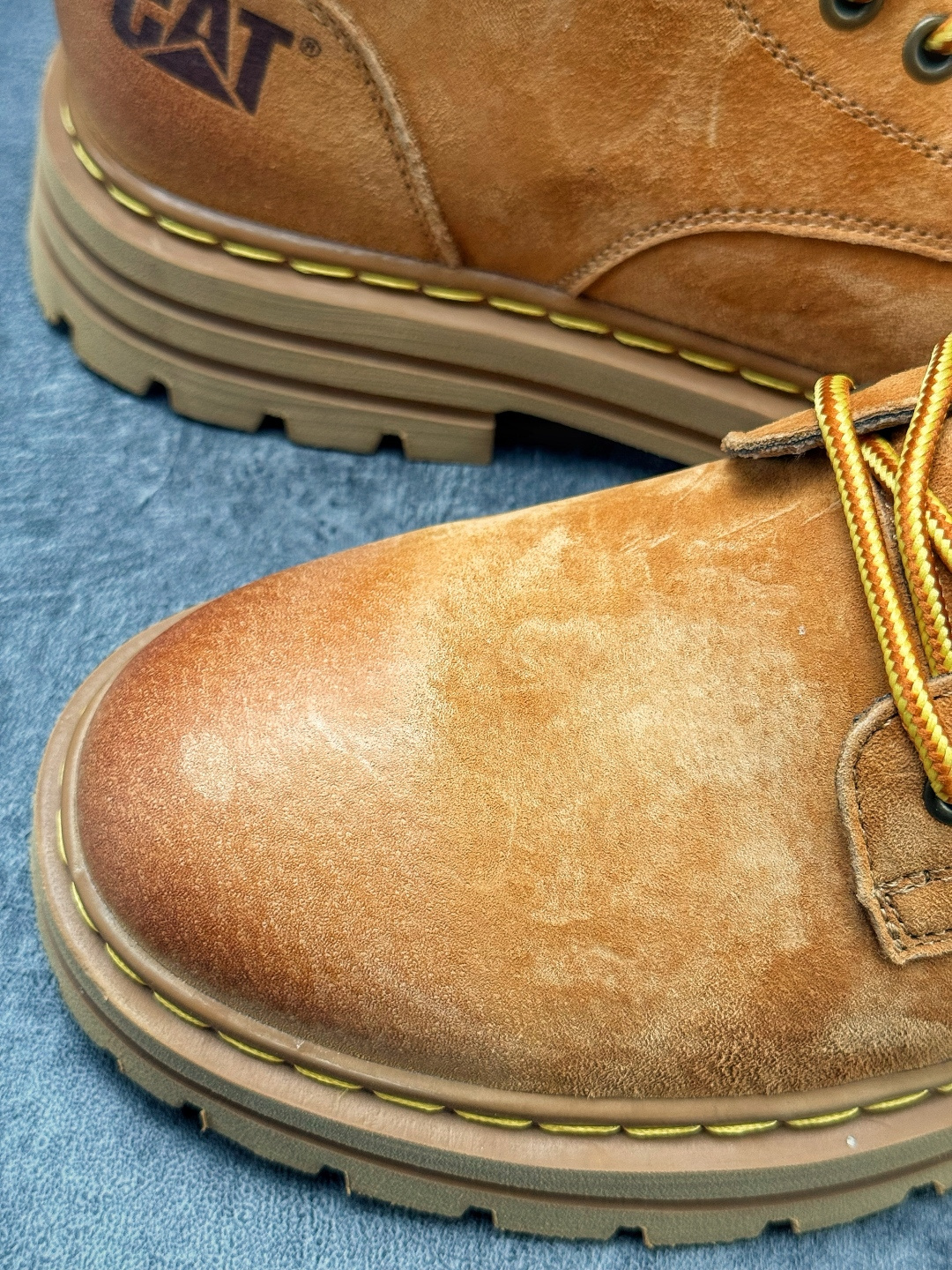 CA/卡特 硬汉推土机品牌 经典舒适百搭户外休闲大黄靴 P726537D