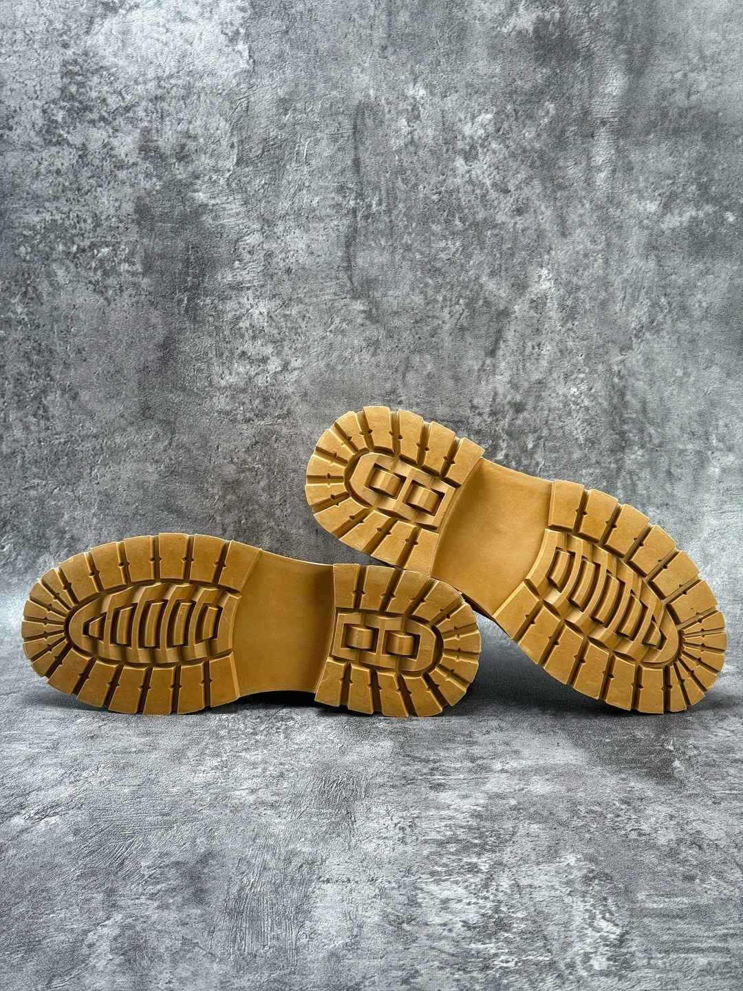 CA/卡特 硬汉推土机品牌 经典舒适百搭户外休闲大黄靴 P726537D