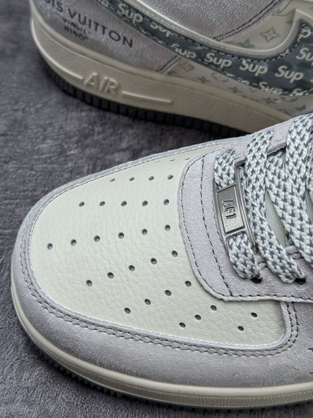 Nike Air Force 1 Low 07 x Louis Vuitton 灰白满天星 CX5050-Y48