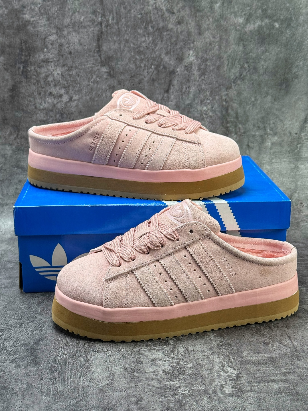 Adidas CAMPUS 00s WTR LO 百搭单品阿迪加绒半拖学院系列 面包风经典复古低帮百搭休闲运动板鞋 JR3238