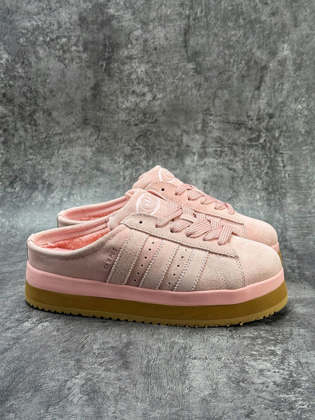 Adidas CAMPUS 00s WTR LO 百搭单品阿迪加绒半拖学院系列 面包风经典复古低帮百搭休闲运动板鞋 JR3238