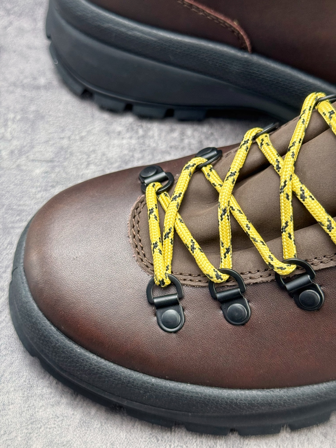 ECCO爱步跑步鞋百搭舒适 秋冬新款厚底休闲运动鞋男鞋