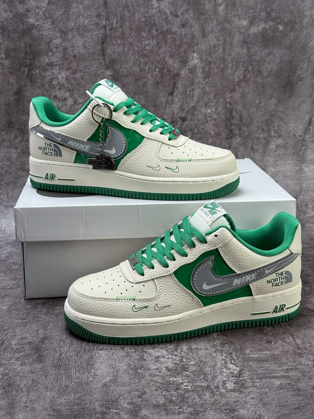 Nike Air Force 1 Low 07 x The North Face 白绿灰三小勾 DF0188-113