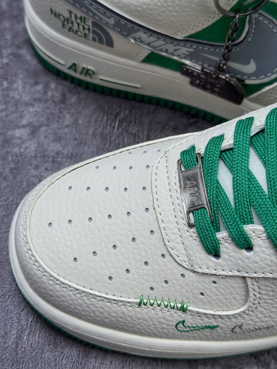 Nike Air Force 1 Low 07 x The North Face 白绿灰三小勾 DF0188-113
