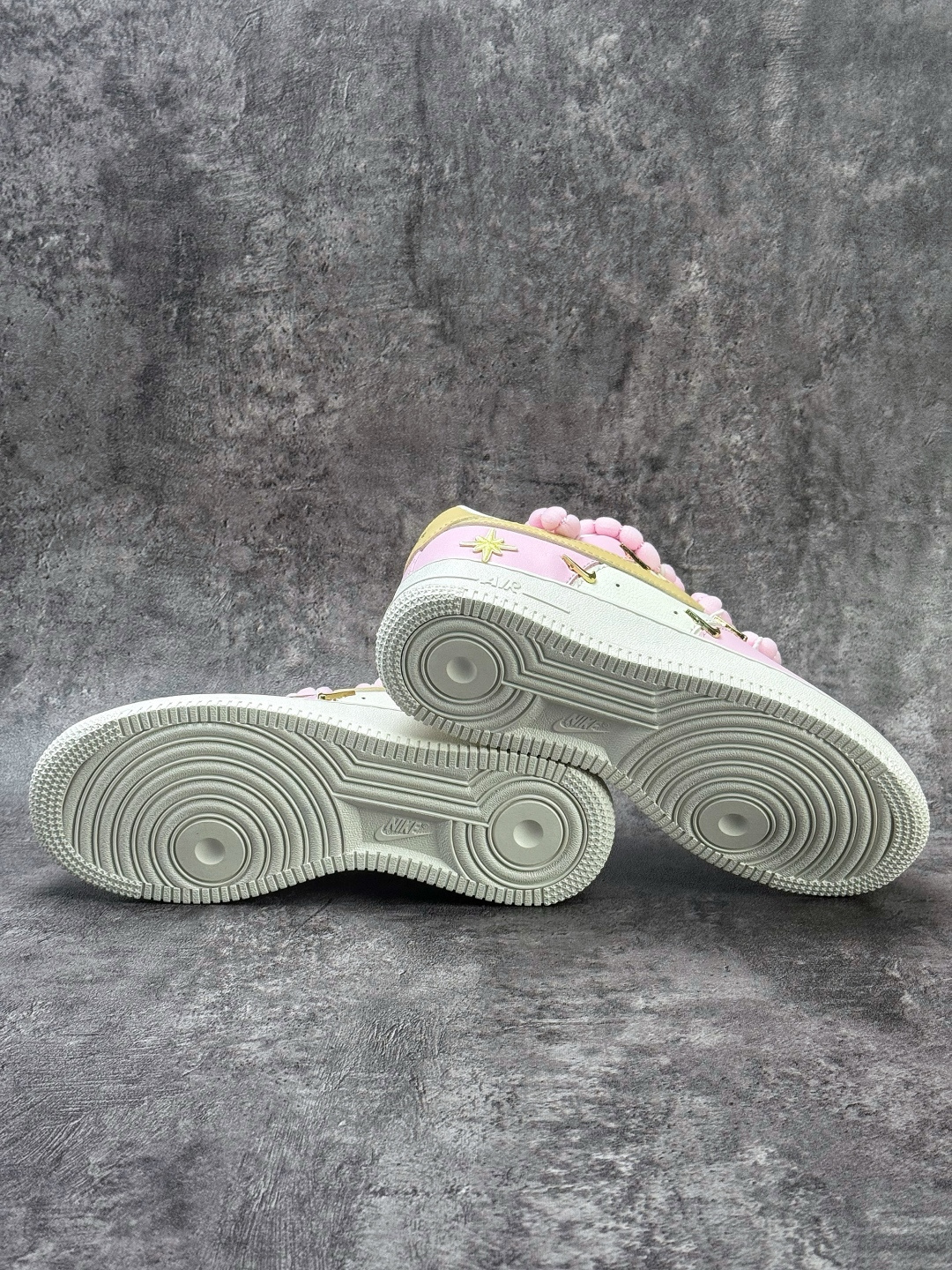 Nike Air Force 1 Low 07 粉白四小勾 AB2574-600