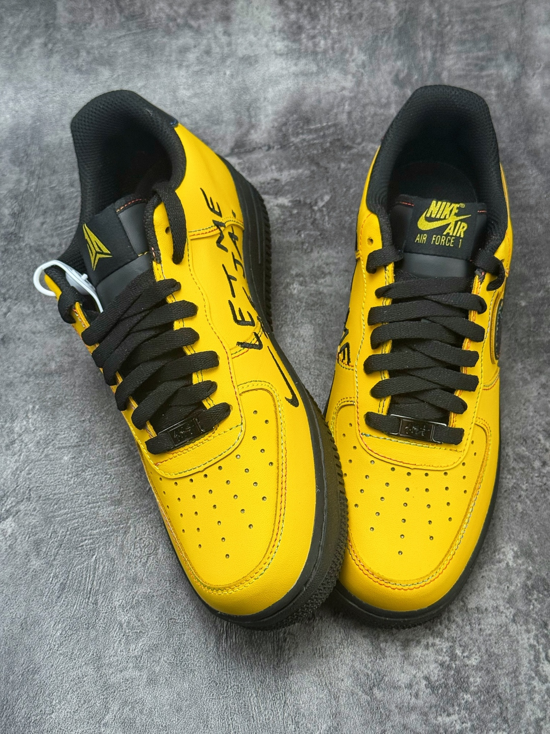 Nike Air Force 1 Low 07 黄黑 IQ2713-700