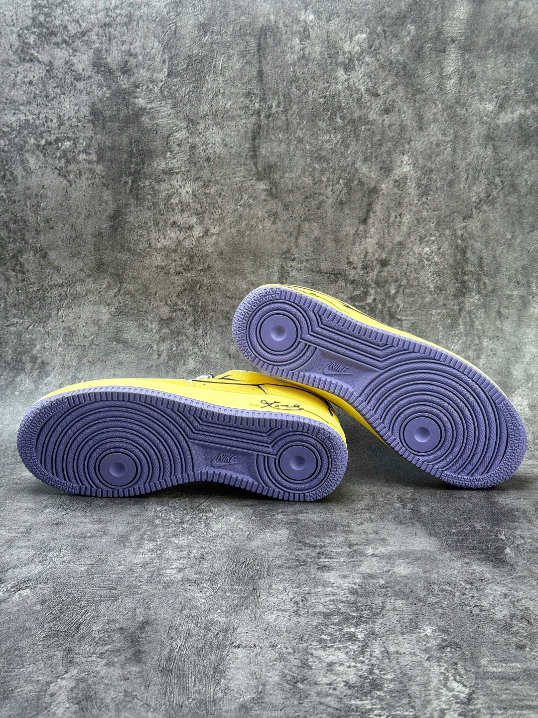 Nike Air Force 1 Low 07 Kobe Bryant 黄蓝麻绳满天星 HV9408-700