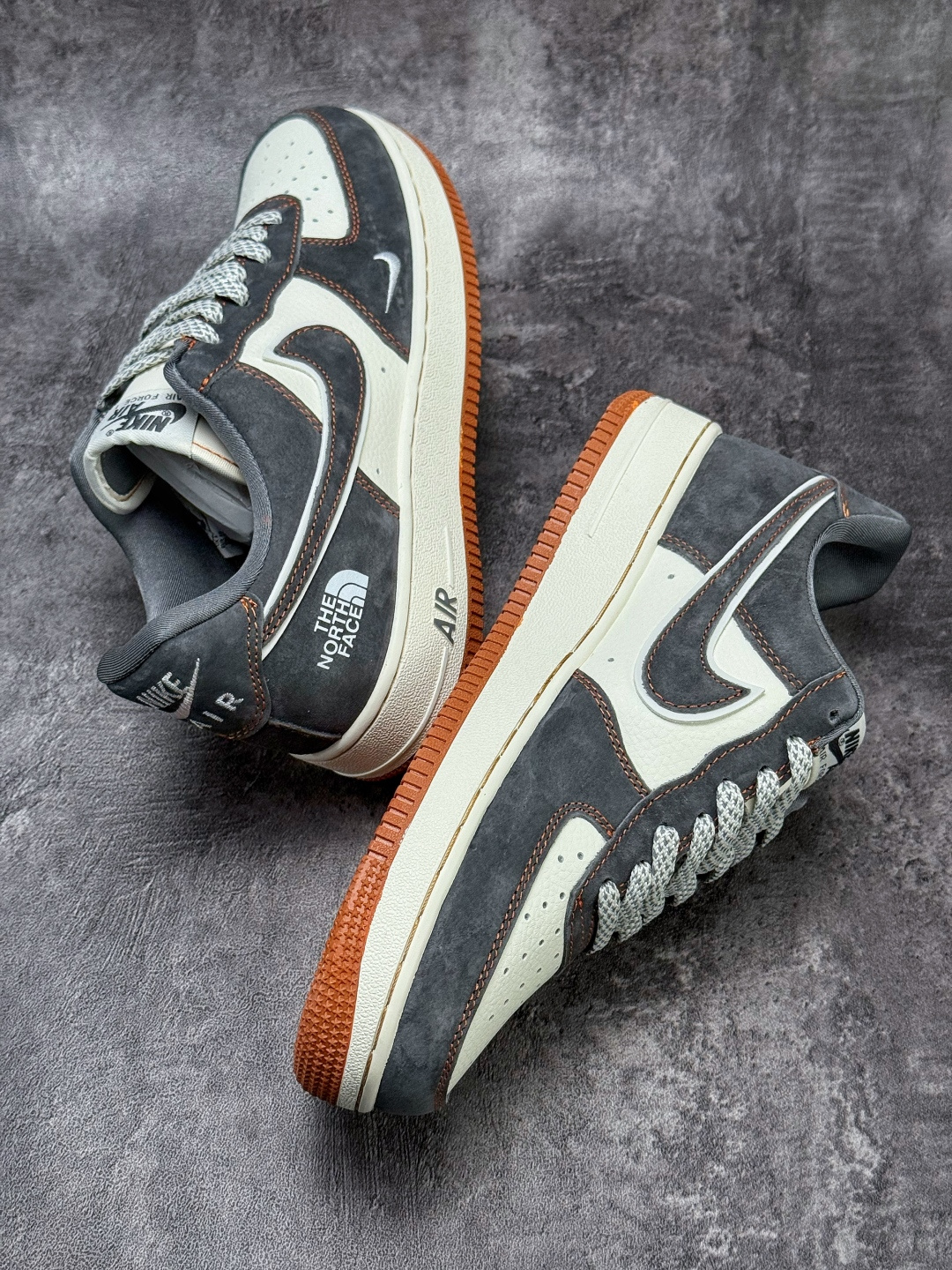 Nike Air Force 1 Low 07 x The North Face 灰白小勾满天星 SS1979-005