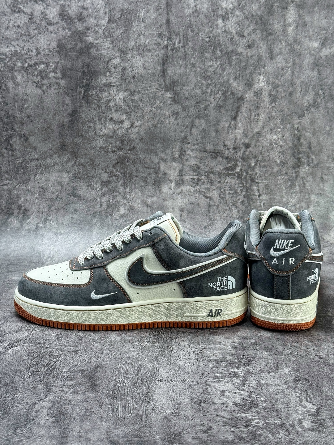Nike Air Force 1 Low 07 x The North Face 灰白小勾满天星 SS1979-005