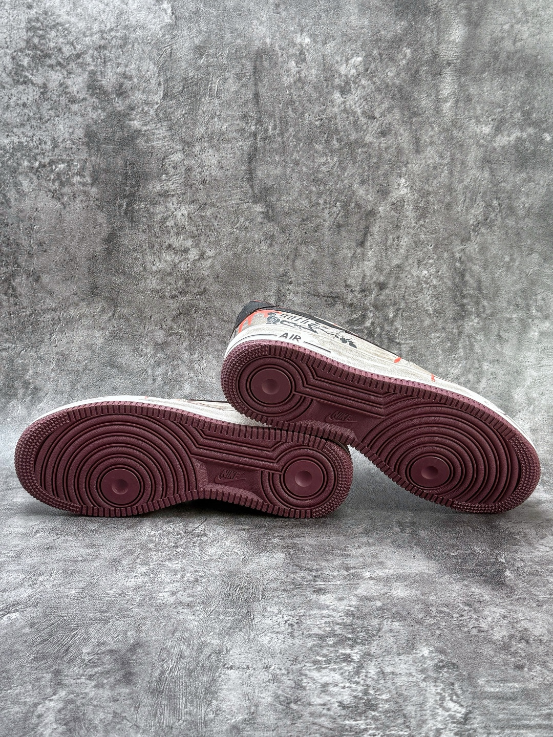 Nike Air Force 1 Low 07 白黑红涂鸦 XL2132-888