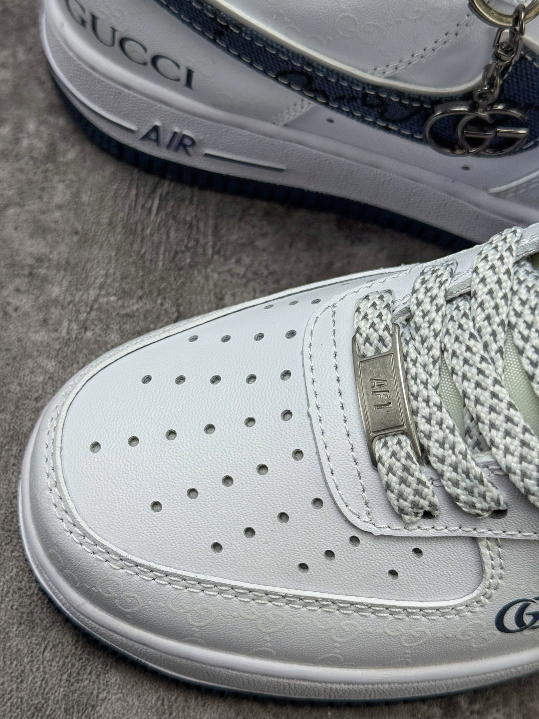 Nike Air Force 1 Low 07 x GUCCI 白蓝满天星 XX3168-196