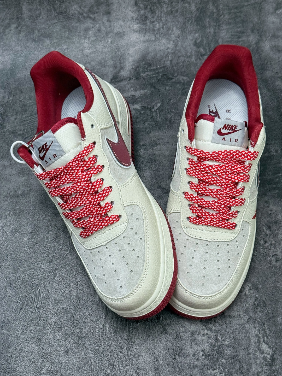 220 Nike Air Force 1 Low 07 x Superme 白红满天星 SY1388-019-Chinese UA Cheap High Quatity Brand Clothes Bags handbags Sneakers wholesale wholesaler seller from China Factory suppliers Fashion Clothing Shoes best Quality Beautiful Price 220 Nike Air Force 1 Low 07 x Superme 白红满天星 SY1388-019