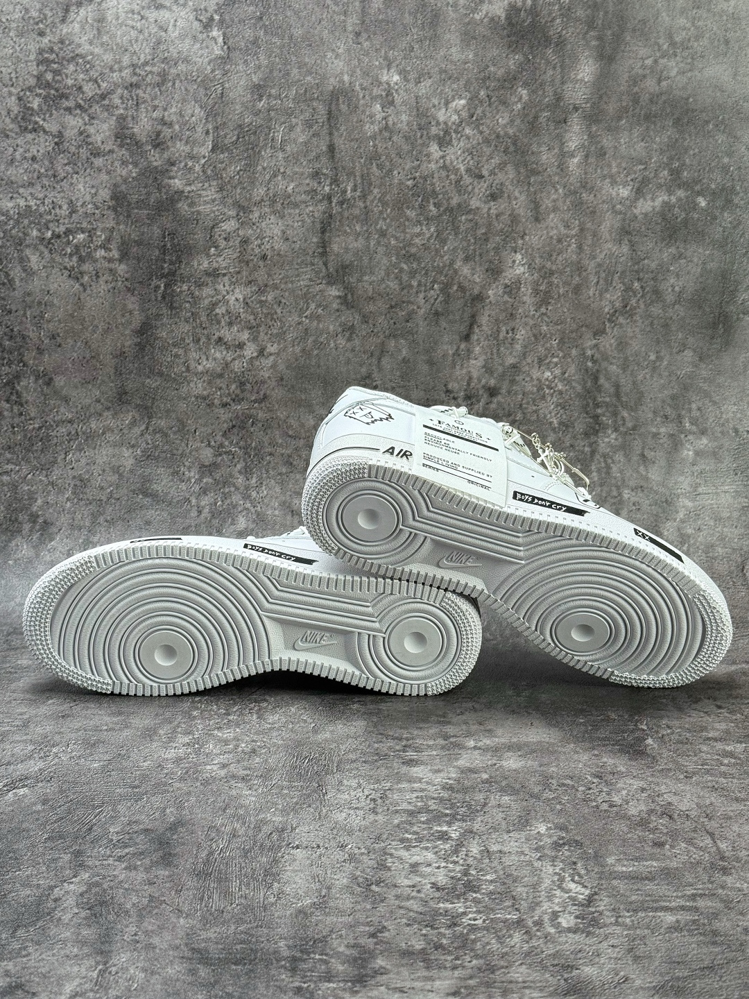 220 Nike Air Force 1 Low 07 白黑涂鸦 CZ8699-578-Chinese UA Cheap High Quatity Brand Clothes Bags handbags Sneakers wholesale wholesaler seller from China Factory suppliers Fashion Clothing Shoes best Quality Beautiful Price 220 Nike Air Force 1 Low 07 白黑涂鸦 CZ8699-578