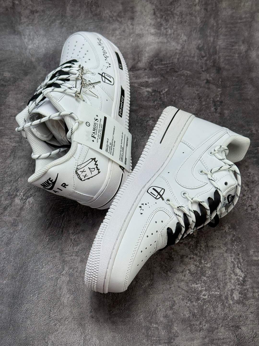 220 Nike Air Force 1 Low 07 白黑涂鸦 CZ8699-578-Chinese UA Cheap High Quatity Brand Clothes Bags handbags Sneakers wholesale wholesaler seller from China Factory suppliers Fashion Clothing Shoes best Quality Beautiful Price 220 Nike Air Force 1 Low 07 白黑涂鸦 CZ8699-578