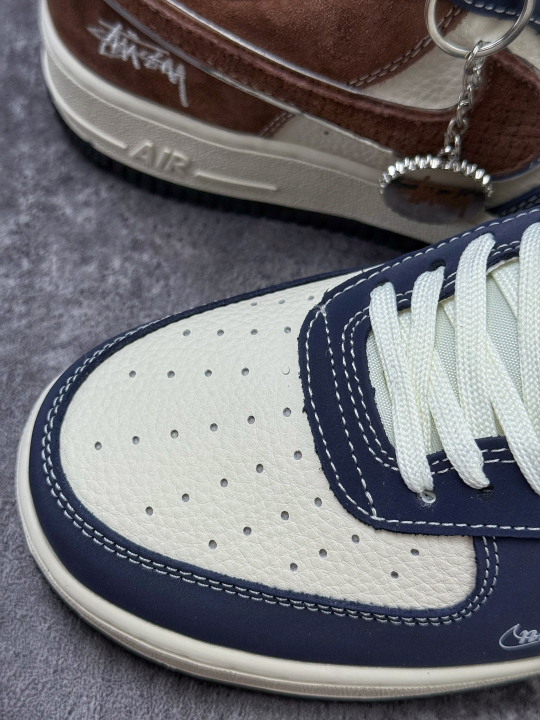 210 Nike Air Force 1 Low 07 x The North Face 蓝白棕小勾 DF0188-105-Chinese UA Cheap High Quatity Brand Clothes Bags handbags Sneakers wholesale wholesaler seller from China Factory suppliers Fashion Clothing Shoes best Quality Beautiful Price 210 Nike Air Force 1 Low 07 x The North Face 蓝白棕小勾 DF0188-105