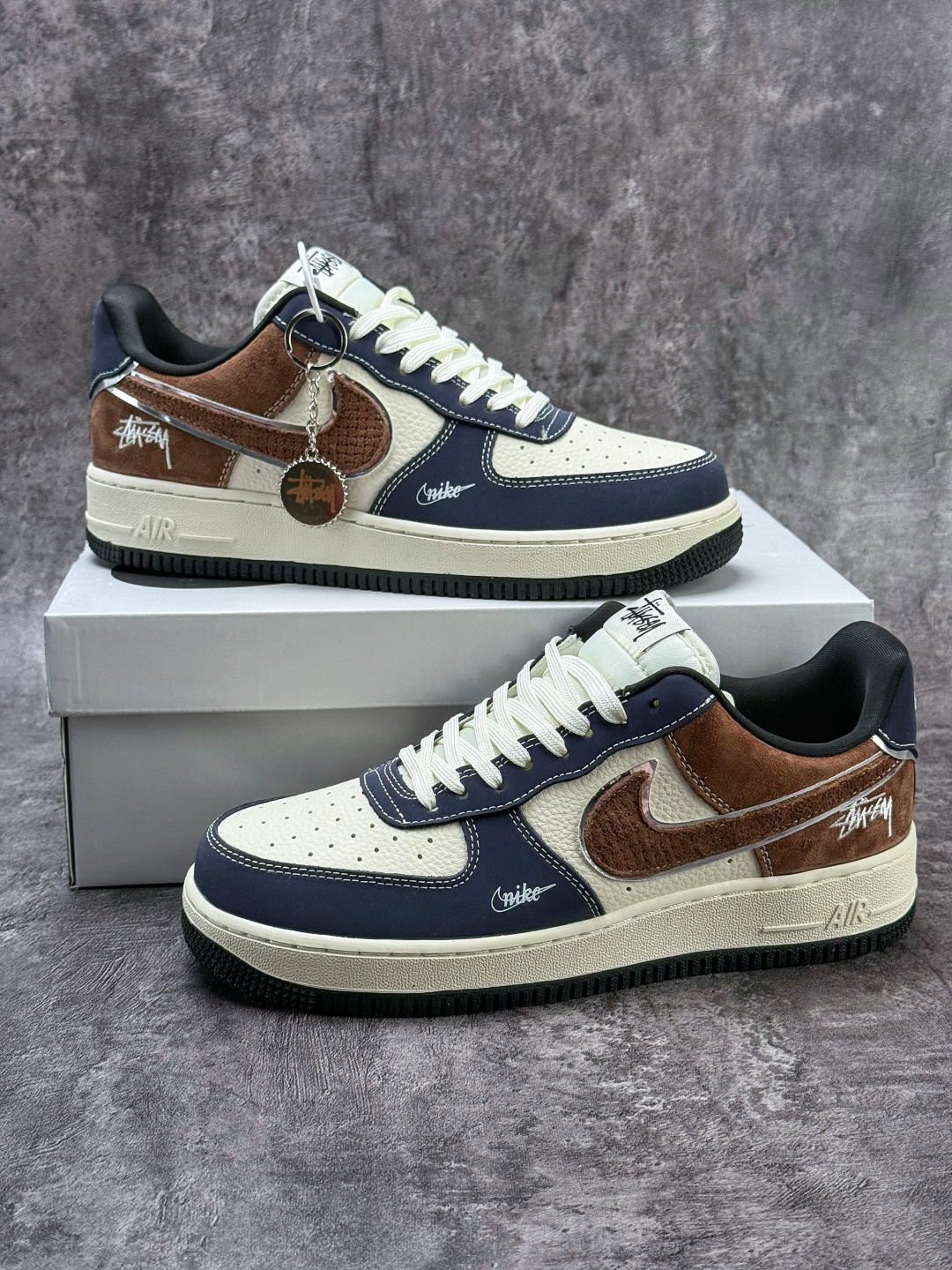 210 Nike Air Force 1 Low 07 x The North Face 蓝白棕小勾 DF0188-105-Chinese UA Cheap High Quatity Brand Clothes Bags handbags Sneakers wholesale wholesaler seller from China Factory suppliers Fashion Clothing Shoes best Quality Beautiful Price 210 Nike Air Force 1 Low 07 x The North Face 蓝白棕小勾 DF0188-105