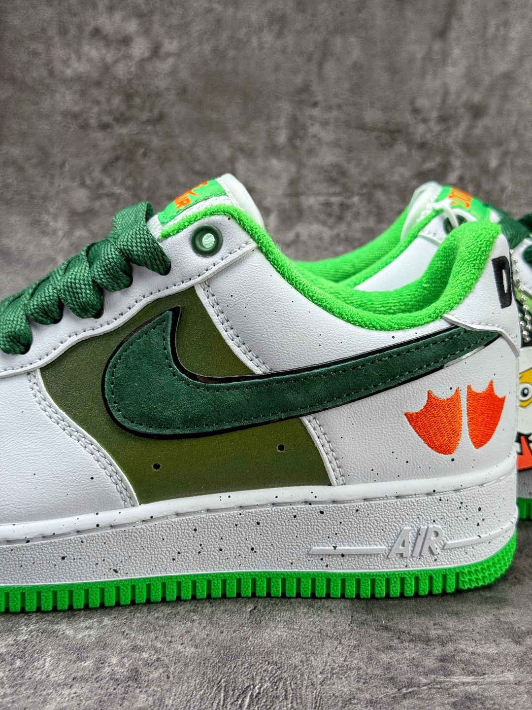 160 Nike Air Force 1 Low 07 x DOAF Air Force 1 Egg or Duck 白绿 IU7613-100-Chinese UA Cheap High Quatity Brand Clothes Bags handbags Sneakers wholesale wholesaler seller from China Factory suppliers Fashion Clothing Shoes best Quality Beautiful Price 160 Nike Air Force 1 Low 07 x DOAF Air Force 1 Egg or Duck 白绿 IU7613-100