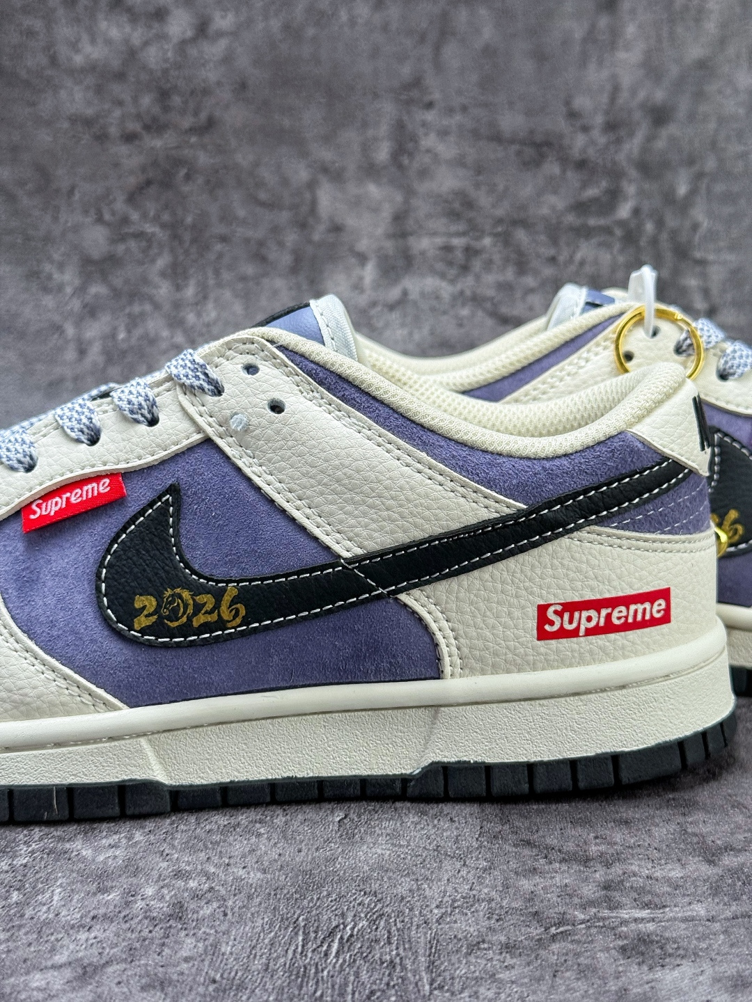 230 Nike SB Dunk Low x Superme 白紫黑小勾满天星 DN3168-015-Chinese UA Cheap High Quatity Brand Clothes Bags handbags Sneakers wholesale wholesaler seller from China Factory suppliers Fashion Clothing Shoes best Quality Beautiful Price 230 Nike SB Dunk Low x Superme 白紫黑小勾满天星 DN3168-015