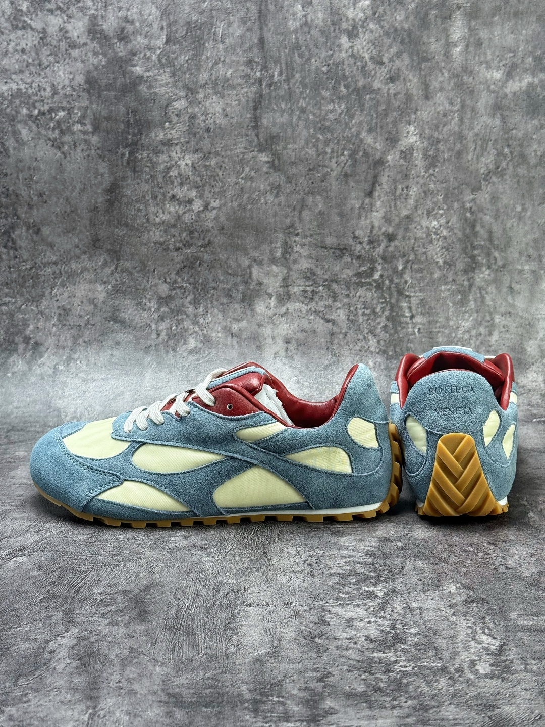 220 Bottega Veneta葆蝶家 Orbit Flash 小羊皮 圆头系带 薄底德训鞋 838373 V3MS2 1782-Chinese UA Cheap High Quatity Brand Clothes Bags handbags Sneakers wholesale wholesaler seller from China Factory suppliers Fashion Clothing Shoes best Quality Beautiful Price 220 Bottega Veneta葆蝶家 Orbit Flash 小羊皮 圆头系带 薄底德训鞋 838373 V3MS2 1782